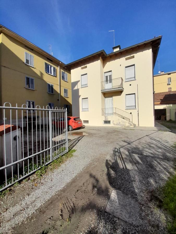 Appartement Breve Ristoro à Parme Extérieur photo