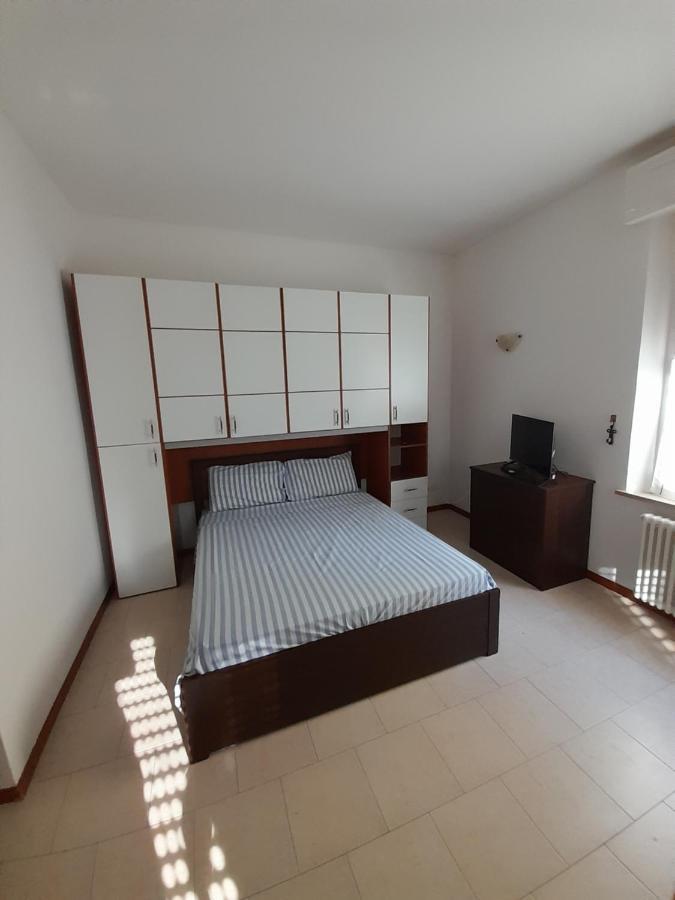 Appartement Breve Ristoro à Parme Extérieur photo